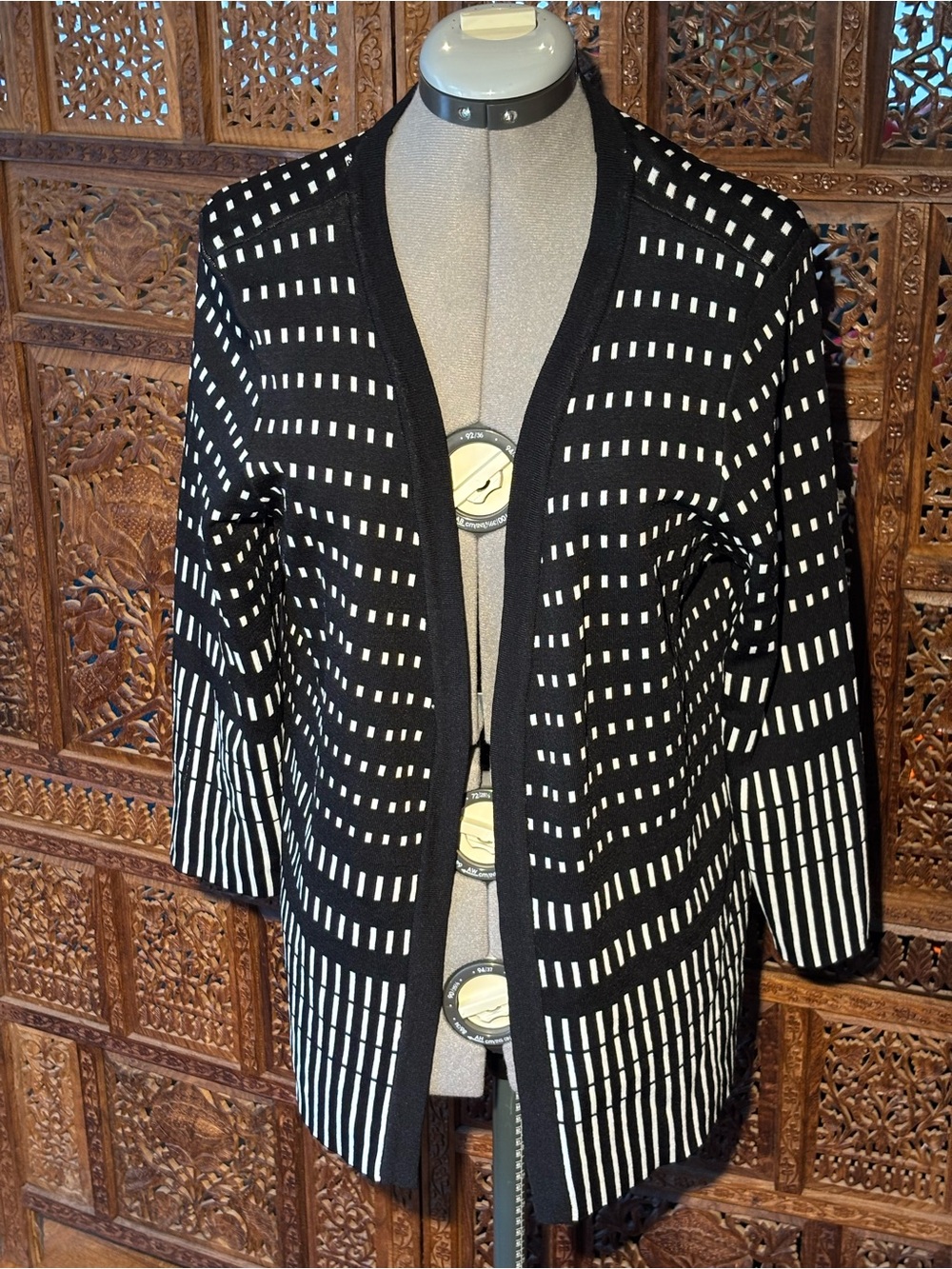 Preston & York Black and White Open-Front Patterned Knit Blazer